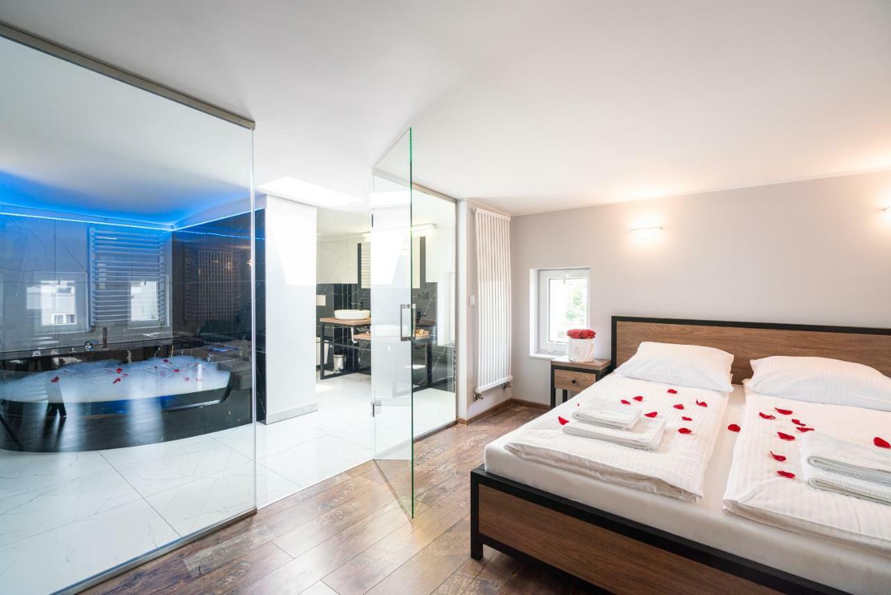 Exclusive Apartment Centrum Wadowice Buitenkant foto