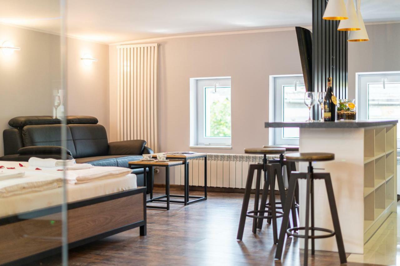 Exclusive Apartment Centrum Wadowice Buitenkant foto
