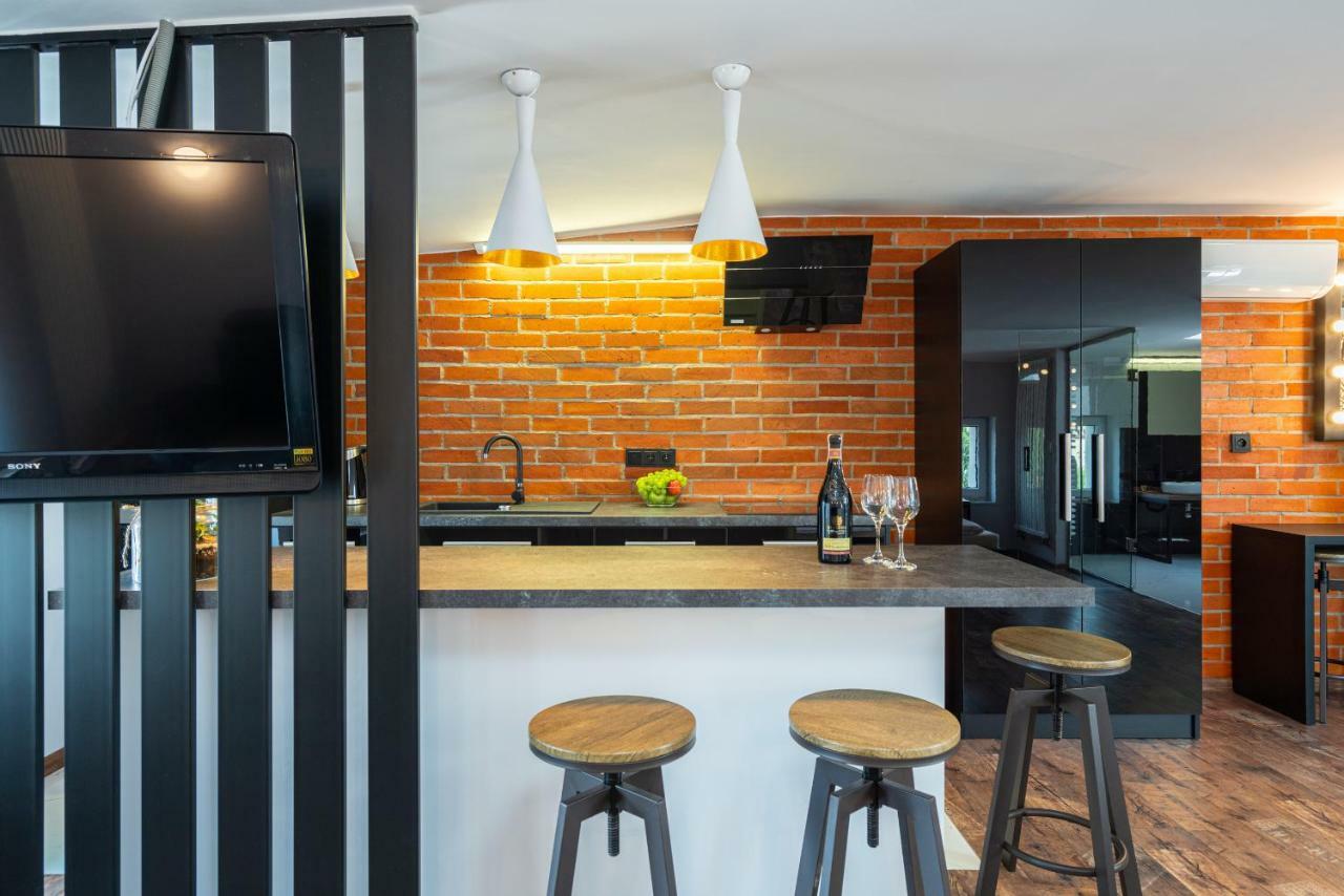 Exclusive Apartment Centrum Wadowice Buitenkant foto