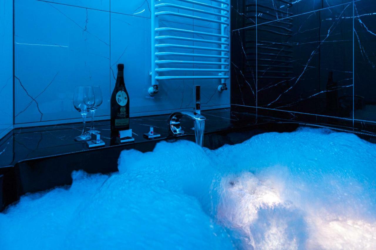 Exclusive Apartment Centrum Wadowice Buitenkant foto